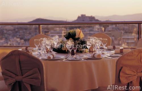 Divani Caravel Hotel 9
